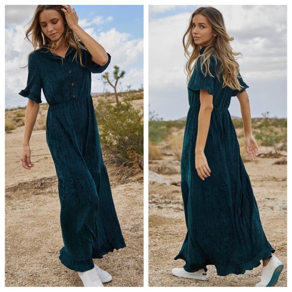 ShopEvelynne Dresses & Skirts - Beautiful Ruffle Detailed Tiered Maxi Dress